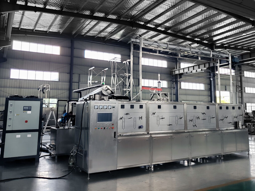 supercritical CO₂ extraction machine
