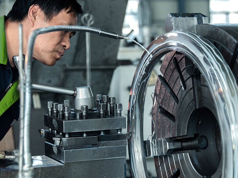The scenario of supercritical fluid equipment manufacturing