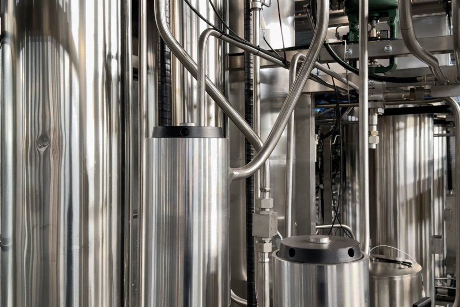 Viscosity and density of supercritical carbon dioxide (SCO ₂)